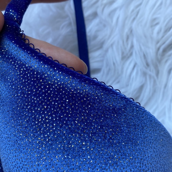 🪲[ VS ] Body by Victoria Shimmer Long Lined Demi - Picture 3 of 11